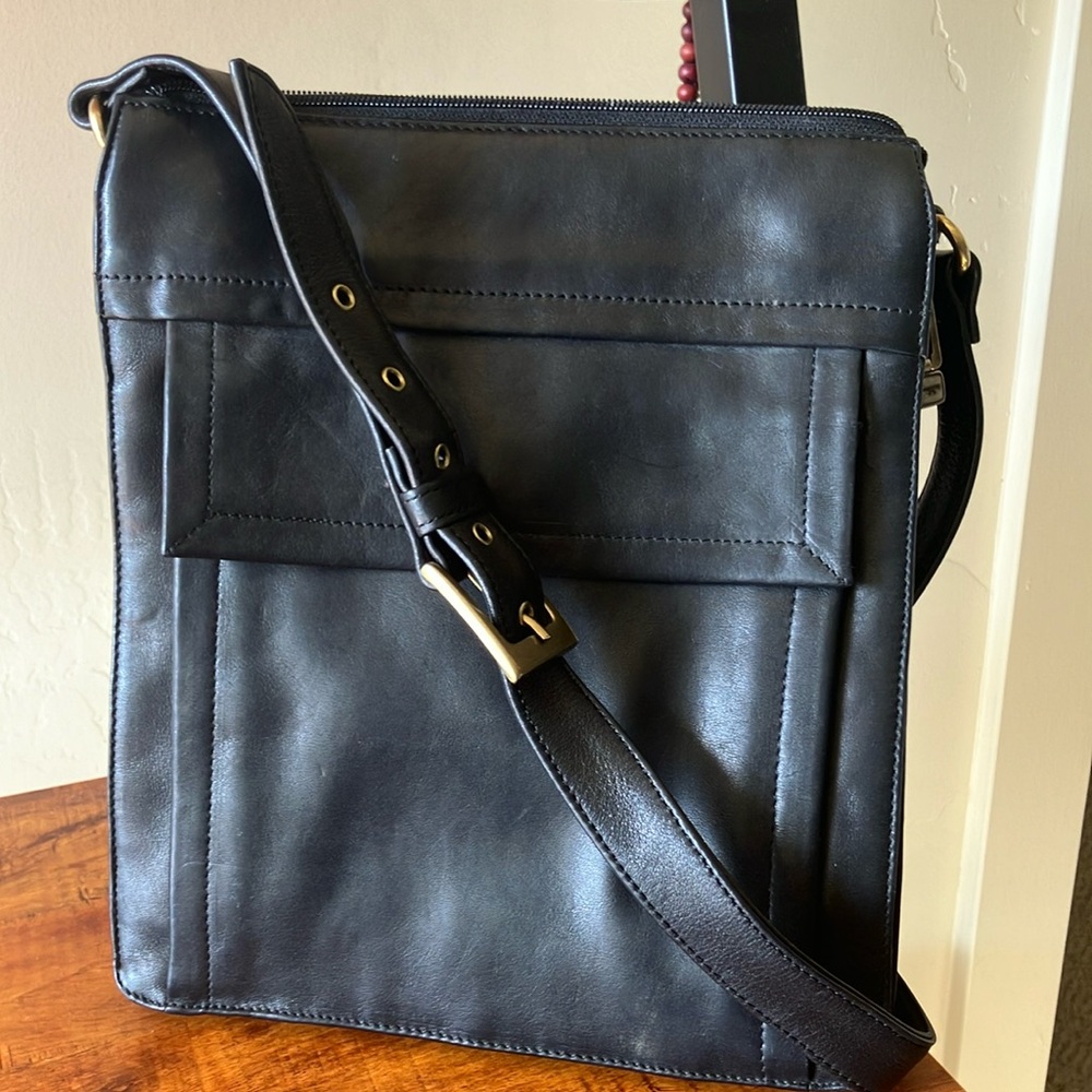 Vintage fossil crossbody purse